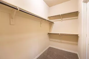 637 Peach Ln, Burleson, TX 76028 - Photo 15