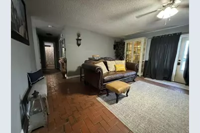 690 Sommerfeld Drive, Waco, TX 76705 - Photo 3