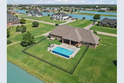 424 Red Buoy Cove, Princeton, TX 75407 - Photo 39