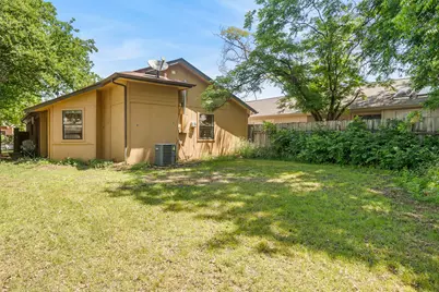 4702 Poppy Drive E, Fort Worth, TX 76137 - Photo 17