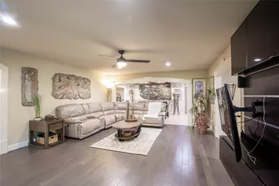 1806 Old Oak Drive, Arlington, TX 76012 - Photo 7