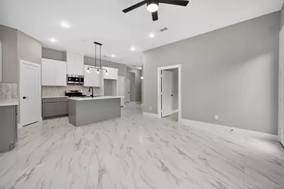 2366 Usman Drive, Irving, TX 75062 - Photo 9