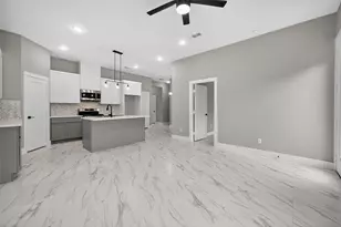 2366 Usman Dr, Irving, TX 75062 - Photo 9