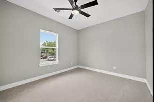 2366 Usman Dr, Irving, TX 75062 - Photo 17