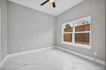 2366 Usman Drive, Irving, TX 75062 - Photo 13