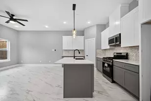 2366 Usman Dr, Irving, TX 75062 - Photo 11