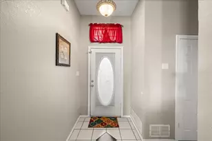 697 Co Rd 1304, Bridgeport, TX 76426 - Photo 7