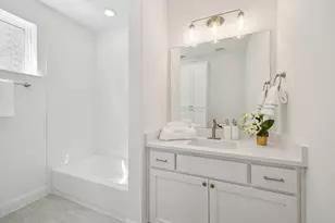 9348 Charlie Ln, Dallas, TX 75238 - Photo 25