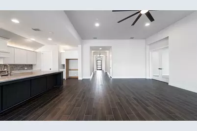 809 Lost Woods Way, McKinney, TX 75071 - Photo 11