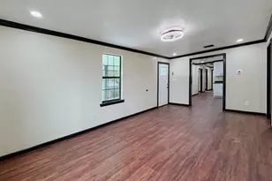 1112 E 13th Ave, Corsicana, TX 75110 - Photo 9