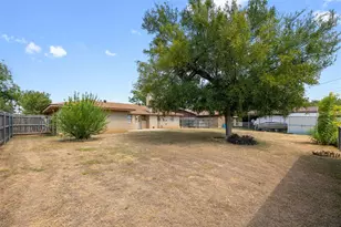 4307 9th St, Brownwood, TX 76801 - Photo 31