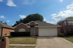 825 Stafford Station Dr, Saginaw, TX 76131 - Photo 1