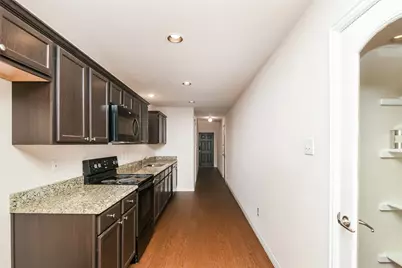 10633 Many Oaks Drive, Fort Worth, TX 76140 - Photo 13