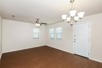 10633 Many Oaks Drive, Fort Worth, TX 76140 - Photo 15