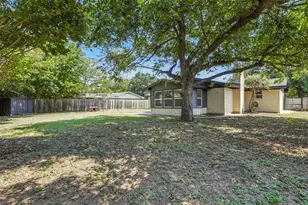 1016 Sheridan Ln, Cleburne, TX 76033 - Photo 23