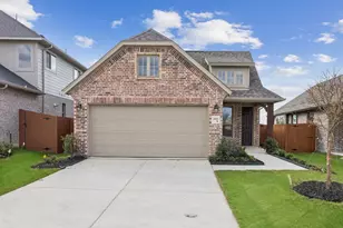 3925 Allred Dr, Heartland, TX 75114 - Photo 1