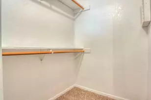 610 Valley Mills Dr, Arlington, TX 76018 - Photo 37