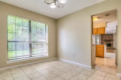 610 Valley Mills Drive, Arlington, TX 76018 - Photo 19