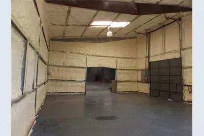 2005 Tile Factory Road, Palestine, TX 75801 - Photo 29