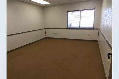 2005 Tile Factory Road, Palestine, TX 75801 - Photo 19