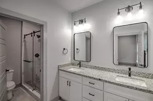 1015 Holiday Dr, Sherman, TX 75090 - Photo 19