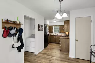 7529 Susan Ct, North Richland Hills, TX 76180 - Photo 9