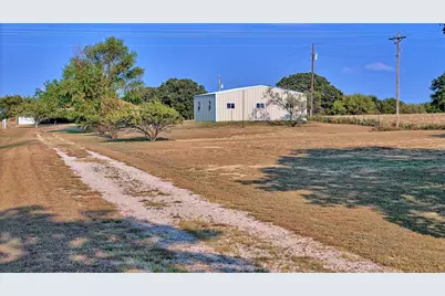 1740 Oak Shores Road, Nocona, TX 76255 - Photo 25