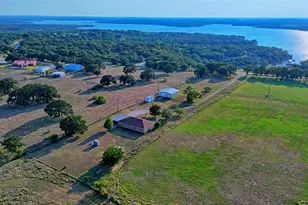1740 Oakshores Rd, Nocona, TX 76255 - Photo 19