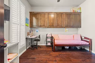 109 Abbey Rd, Waxahachie, TX 75165 - Photo 11