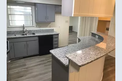 212 Barry Lane, Lancaster, TX 75146 - Photo 13