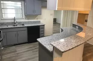 212 Barry Ln, Lancaster, TX 75146 - Photo 13