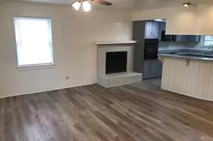 212 Barry Ln, Lancaster, TX 75146 - Photo 9