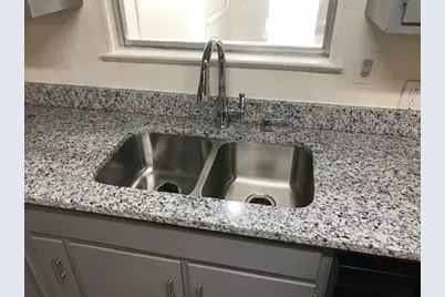 212 Barry Lane, Lancaster, TX 75146 - Photo 15