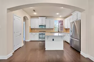 7315 Venice Dr, Grand Prairie, TX 75054 - Photo 13