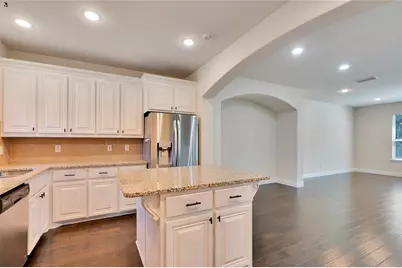 7315 Venice Drive #5, Grand Prairie, TX 75054 - Photo 11