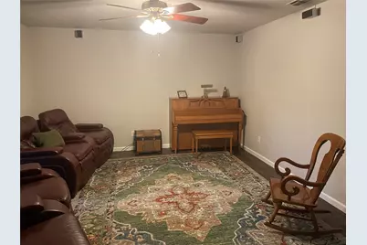 942 Diana Lane, Stephenville, TX 76401 - Photo 7