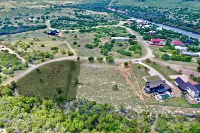 1000 Bluff Creek Drive, Strawn, TX 76475 - Photo 3