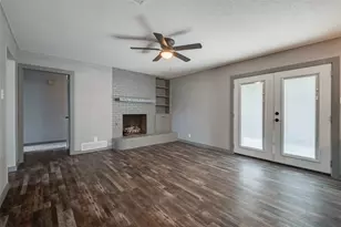 1710 Brooks Dr, Arlington, TX 76012 - Photo 7