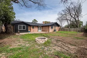 1710 Brooks Dr, Arlington, TX 76012 - Photo 23