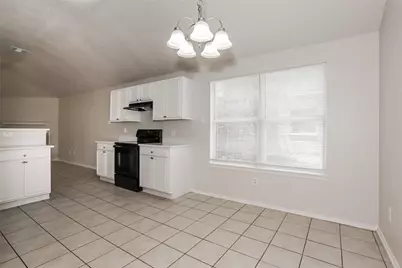 213 Prairie Gulch Drive, Fort Worth, TX 76140 - Photo 5