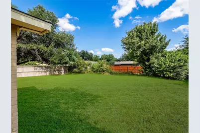 326 Bluebonnet Trail, Garland, TX 75043 - Photo 23