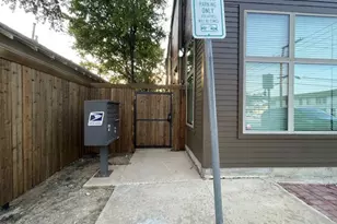 622 Hemphill St, Fort Worth, TX 76104 - Photo 15