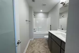 622 Hemphill St, Fort Worth, TX 76104 - Photo 9