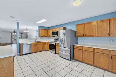 5713 Glenshee Drive, Fort Worth, TX 76135 - Photo 15