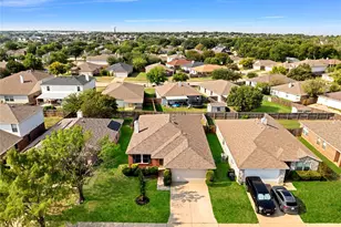 5713 Glenshee Dr, Fort Worth, TX 76135 - Photo 31