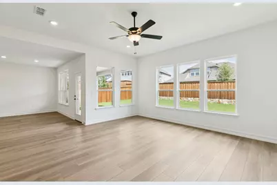 4450 Eagle Mountain Avenue, McKinney, TX 75071 - Photo 9