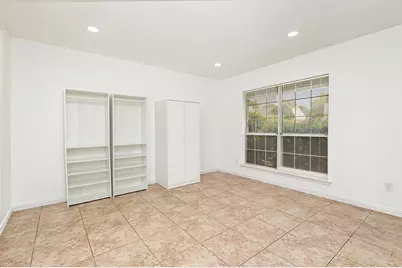 905 Eagle Drive, DeSoto, TX 75115 - Photo 5