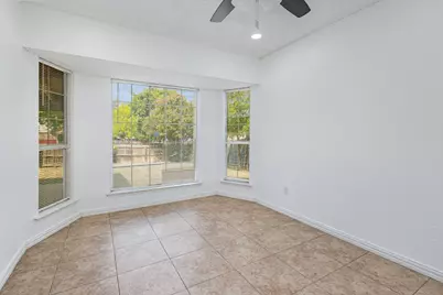 905 Eagle Drive, DeSoto, TX 75115 - Photo 9