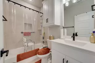 3126 Cliff Swallow Ln, Arlington, TX 76005 - Photo 15