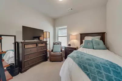 3126 Cliff Swallow Lane, Arlington, TX 76005 - Photo 17